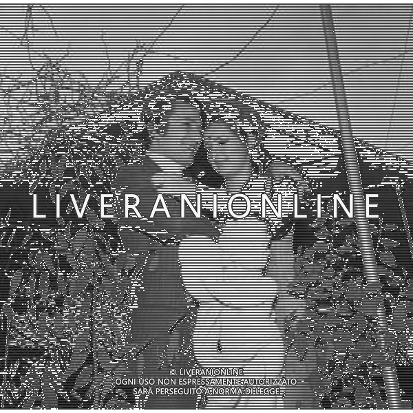 RETROSPETTIVA LORETTA GOGGI ATTRICE E CANTANTE NELLA FOTO CON ALDO REGGIANI A ROMA NELL\'OTTOBRE 1969 ©archivio Giovanni Liverani/AGENZIA ALDO LIVERANI SAS