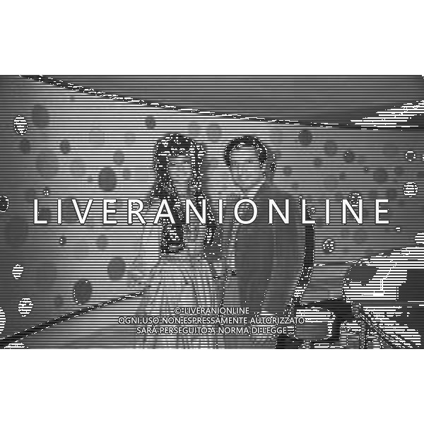 RETROSPETTIVA LORETTA GOGGI ATTRICE E CANTANTE NELLA FOTO DURANTE LE RIPRESE DEL FILM \'ZINGARA\' A ROMA NEL MAGGIO 1969 ©archivio Giovanni Liverani/AGENZIA ALDO LIVERANI SAS