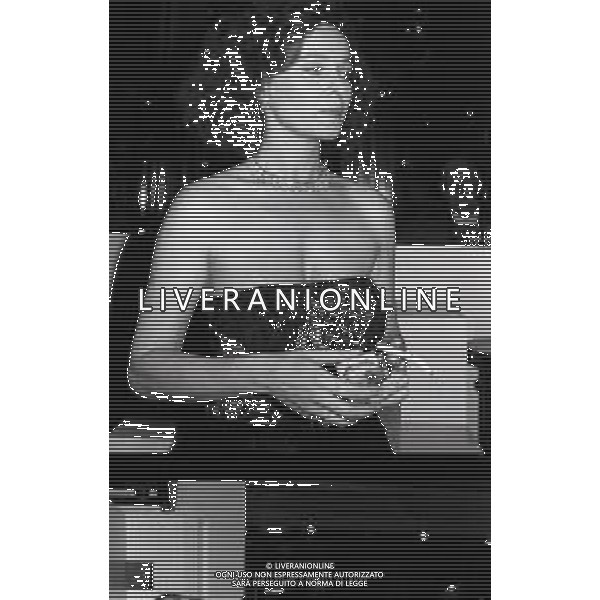 RETROSPETTIVA LAURA ANTONELLI ATTRICE NELLA FOTO LAURA ANTONELLI NELLA TRASMISSIONE TELEVISIVA “TEST“ CONDOTTA DA EMILIO FEDE ANNO 1984 AG ALDO LIVERANI SAS 