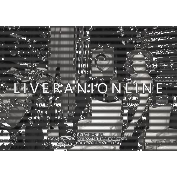 RETROSPETTIVA LAURA ANTONELLI ATTRICE NELLA FOTO LAURA ANTONELLI NELLA TRASMISSIONE TELEVISIVA “TEST“ CONDOTTA DA EMILIO FEDE ANNO 1984 AG ALDO LIVERANI SAS 