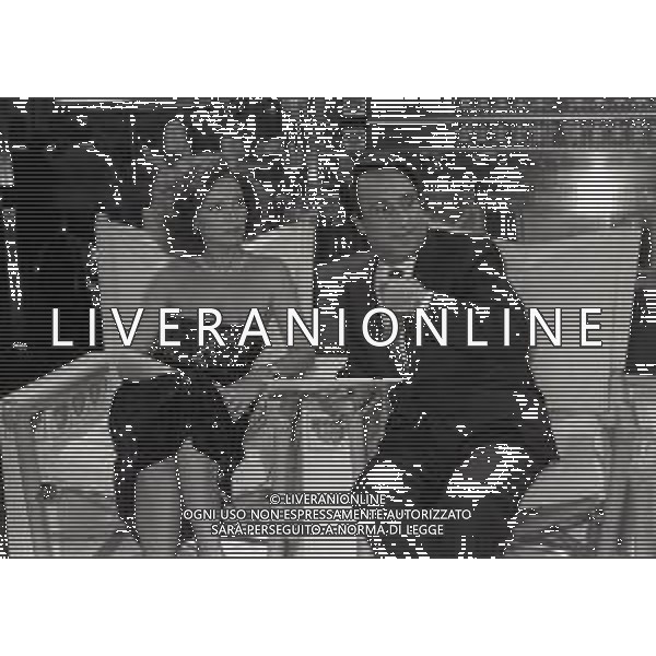 RETROSPETTIVA LAURA ANTONELLI ATTRICE NELLA FOTO LAURA ANTONELLI NELLA TRASMISSIONE TELEVISIVA “TEST“ CONDOTTA DA EMILIO FEDE ANNO 1984 AG ALDO LIVERANI SAS 