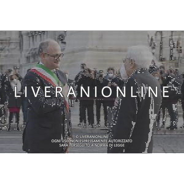 Roma 03/02/2022 Il Presidente della Repubblica Sergio Mattarella, accompagnato dal Presidente del Consiglio Mario Draghi,davanti all\'altare della patria IL SINDACO DI ROMA ROBERTO GUALTIERI CON SERGIO MATTARELLA DAVANTI ALL\'ATARE DELLA PATRIA FOTO FRANCESCO AMMENDOLA -UFFICIO STAMPA PRESIDENZA DELLA REPUBBLICA ITALIANA AG ALDO LIVERANI SAS