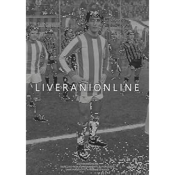 1978-1979 VICENZA ALLENAMENTO VICENZA CALCIO NELLA FOTO PAOLO ROSSI IN ALLENAMENTO ALLO STADIO MENTI COL VICENZA CALCIO AG ALDO LIVERANI SAS