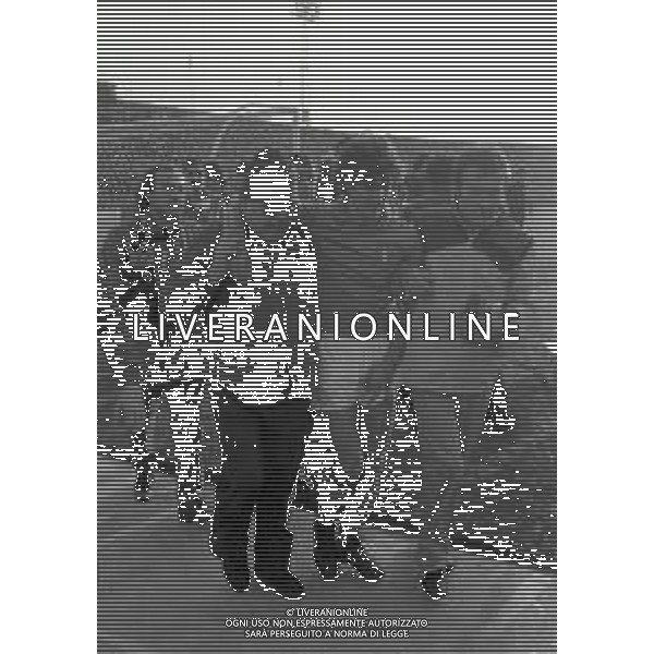 04-12-1982 FIRENZE QUALIFICAZIONE PER GLI EUROPEI DI CALCIO ITALIA-ROMANIA 0-0 NELLA FOTO L\'INFORTUNIO DI PAOLO ROSSI AG ALDO LIVERANI SAS