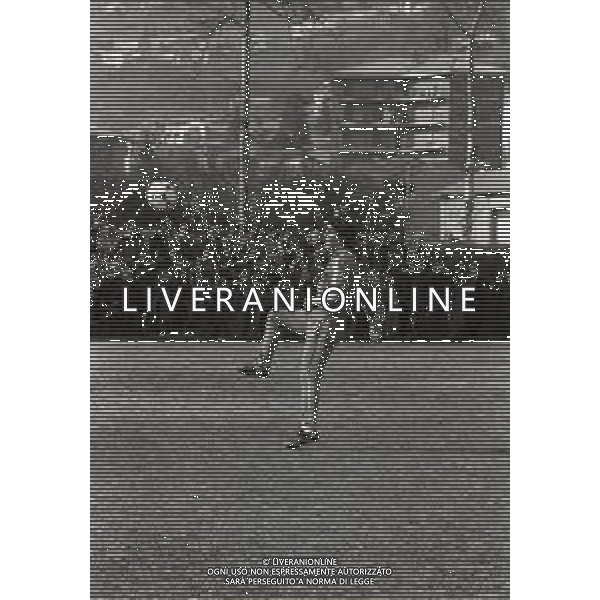 RETROSPETTIVA PAOLO ROSSI CALCIATORE NELLA FOTO PAOLO ROSSI CON LA MAGLIA DELLA NAZIONALE ITALIANA NELL\'ANNO 1980 AG ALDO LIVERANI SAS  