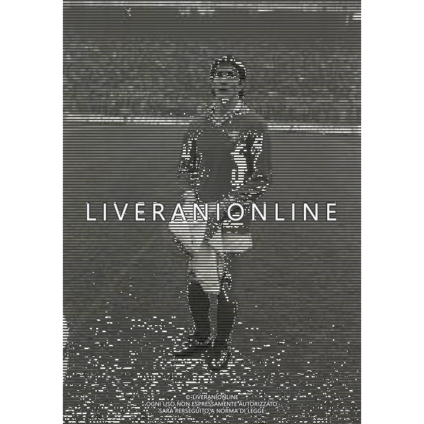 RETROSPETTIVA PAOLO ROSSI CALCIATORE NELLA FOTO PAOLO ROSSI CON LA MAGLIA DEL PERUGIA CALCIO NELL\'ANNO 1979-1980 AG ALDO LIVERANI SAS