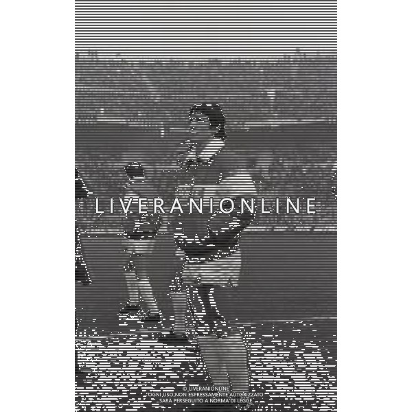 RETROSPETTIVA PAOLO ROSSI CALCIATORE NELLA FOTO PAOLO ROSSI CON LA MAGLIA DEL PERUGIA CALCIO NELL\'ANNO 1979-1980 AG ALDO LIVERANI SAS