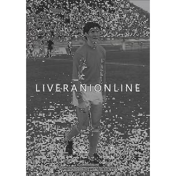 RETROSPETTIVA PAOLO ROSSI CALCIATORE NELLA FOTO PAOLO ROSSI CON LA MAGLIA DELLA NAZIONALE ITALIANA NELL\'ANNO 1979-1980 AG ALDO LIVERANI SAS  