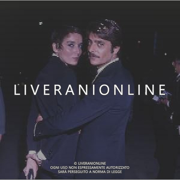 RETROSPETTIVA GIANCARLO GIANNINI ATTORE NELLA FOTO GIANCARLO GIANNINI CON LA MOGLIE LIVIA GIAMPALMO A CANNES NELL\'ANNO 1973 AG ALDO LIVERANI SAS 