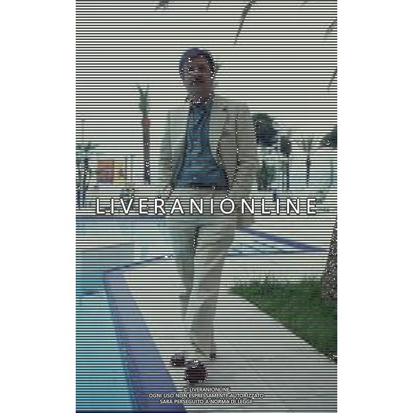 RETROSPETTIVA GIANCARLO GIANNINI ATTORE NELLA FOTO GIANCARLO GIANNINI NELL\'ANNO 1985 A CANNES AG ALDO LIVERANI SAS  