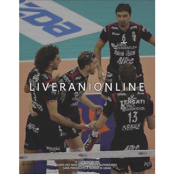 Milano 6 Ottobre 2005 Sisley Treviso - Tonno Callipo Vibo Valentia Supercoppa Italiana volley maschile nella foto: esultanza Sisley foto Andry / Ag. Aldo Liverani