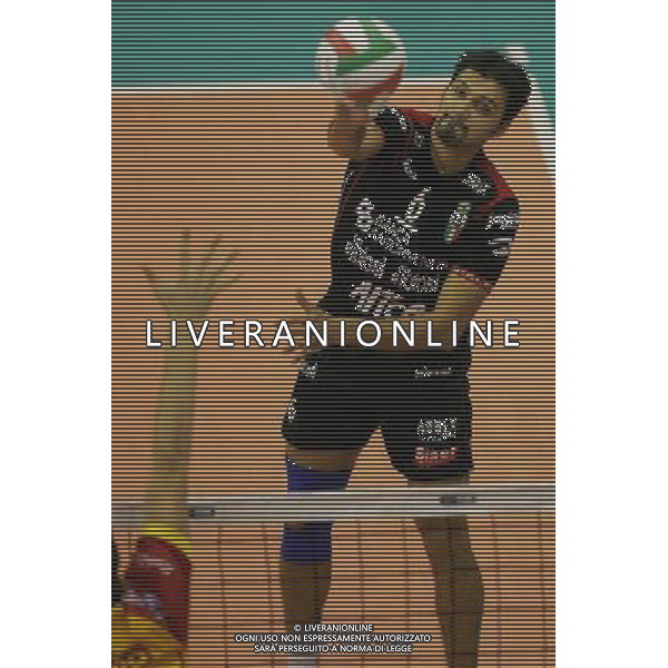 Milano 6 Ottobre 2005 Sisley Treviso - Tonno Callipo Vibo Valentia Supercoppa Italiana volley maschile nella foto: Papi Samuele foto Andry / Ag. Aldo Liverani