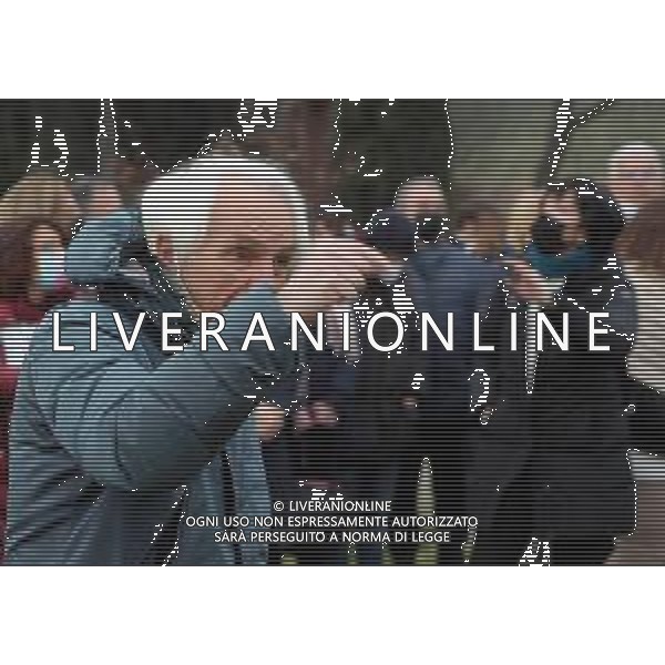 IMOLA 05 02 2022 INCONTRO TRA IL COMUNE DI IMOLA CON ASSESSORE ALL\'AMBIENTE ELISA SPADA E I CITTADINI DELLA ZONA MONTERICCO PER PARLARE DELLA "NUOVA AREA ATTREZZATA MULTIFUNZIONALE PER RACCOLTA DIFFERENZIATA NELLA FOTO ASSESSORE DELL\'AMBIENTE ELISA SPADA CON I CITTADINI Â©SANNA/ AGENZIA ALDO LIVERANI SAS