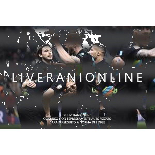 esultanza Inter dopo il gol dell\'1 a 0 Edin Dzeko e Skriniar Inter vs Roma Coppa Italia Frecciarossa - quarti di finale Milano 08-02-2022 Stadio Giuseppe Meazza - San Siro foto Roberto Garavaglia/ag. Aldo Liverani sas /AGENZIA ALDO LIVERANI SAS