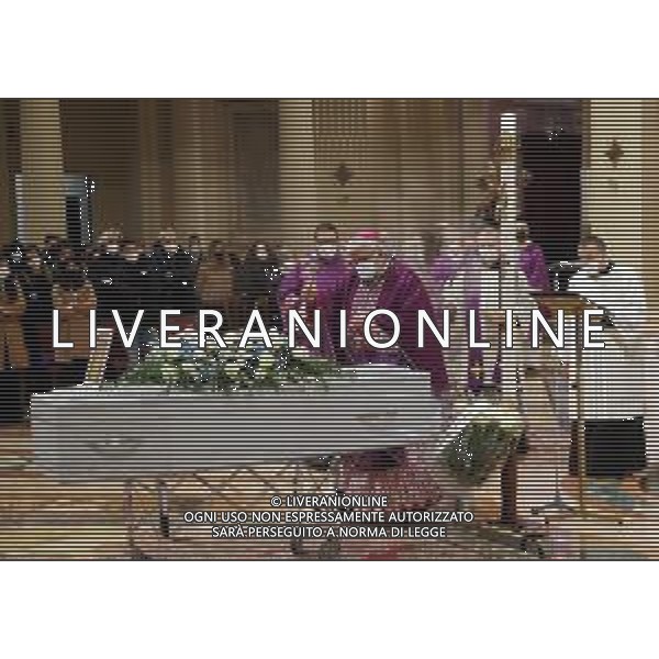 IMOLA 09 02 2022 CHIESA DI SAN CASSIANO FUNERALE DI ANNA SANGIORGI RAGAZZA DI 18 ANNI MESSA CELEBRATA DAL VESCOVO DI IMOLA MONSIGNOR GIOVANNI MOSCIATTI ©SANNA/AGENZIA ALDO LIVERANI SAS