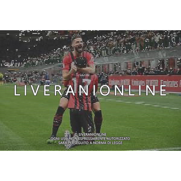 esultanza Milan dopo il gol dell\'1 a 0 Rafael Leao con olivier Giroud Milan vs Lazio Coppa Italia Frecciarossa - quarti di finale Milano 09-02-2022 Stadio Giuseppe Meazza - San Siro foto Roberto Garavaglia/ag. Aldo Liverani sas /AGENZIA ALDO LIVERANI SAS