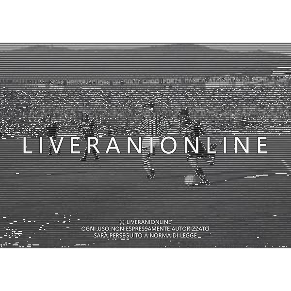 11-09-1994 BERGAMO CAMPIONATO DI CALCIO SEIE B ATALANTA -ASCOLI 1-0 NELLA FOTO AZIONE DI GIOCO AG ALDO LIVERANI SAS