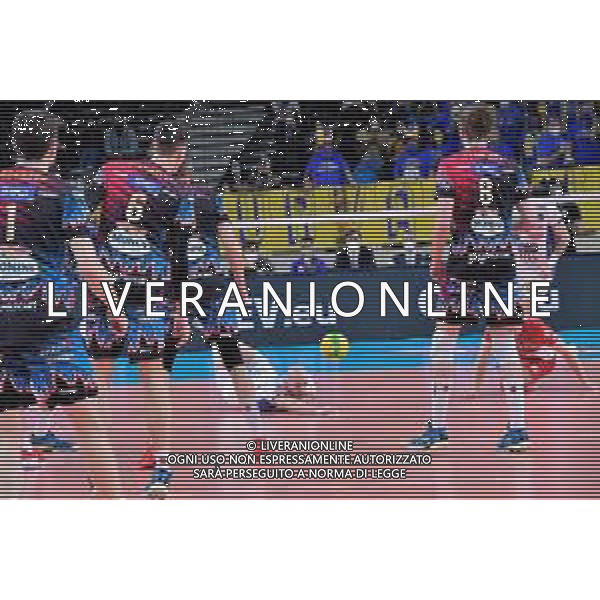 Lorena Bonapace/LMedia - Itas Trentino vs Sir Sicoma Monini Perugia - CEV Champions League volleyball match 2021/2022 February 10 2022 - BLM Group Arena Trento, Italy Itas Trentino vs Sir Sicoma Monini Perugia Photo showing: Riccardo Sbertoli digging (Trentino Itas) @Lorena Bonapace/LiveMedia /AGENZIA ALDO LIVERANI SAS