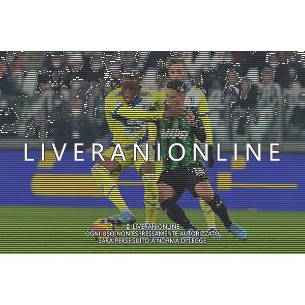 Torino 10.02.2022 Stadio Allianz Stadium ©Alessandro Falzone/Agenzia Aldo Liverani Juventus vs Sassuolo Coppa Italia Frecciarossa 2021/2022 Nella foto : ZAKARIA-RASPADORI GIACOMO ©FALZONE/AGENZIA ALDO LIVERANI SAS