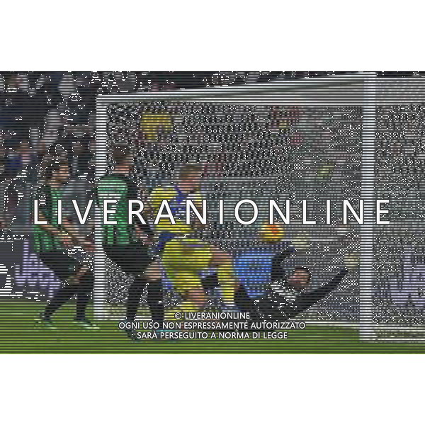 Torino 10.02.2022 Stadio Allianz Stadium ©Alessandro Falzone/Agenzia Aldo Liverani Juventus vs Sassuolo Coppa Italia Frecciarossa 2021/2022 Nella foto : DE LIGT matthijs occasione da gol ©FALZONE/AGENZIA ALDO LIVERANI SAS