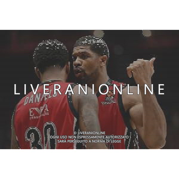 ¬© TVRG Kyle Hines (Olimpia Milano) e sulla SX Troy Daniels (Olimpia Milano) AX Armani Exchange Milano vs Bitci Baskonia Vitoria-Gasteiz Turkish Airlines EuroLeague - 26a giornata regular season Assago (MI) 10-02-2022 Mediolanum Forum foto Roberto Garavaglia/ag. Aldo Liverani sas/AGENZIA ALDO LIVERANI SAS