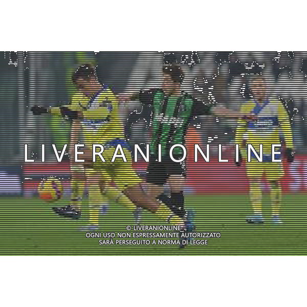 Torino 10.02.2022 Stadio Allianz Stadium ©Alessandro Falzone/Agenzia Aldo Liverani Juventus vs Sassuolo Coppa Italia Frecciarossa 2021/2022 Nella foto : Paulo Dybala-Maxime Lopez