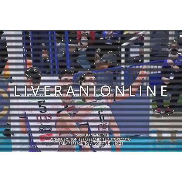 Lorena Bonapace/LMedia - Itas Trentino vs Sir Sicoma Monini Perugia - CEV Champions League volleyball match 2021/2022 February 10 2022 - BLM Group Arena Trento, Italy Itas Trentino vs Sir Sicoma Monini Perugia Photo showing: Oreste Cavuto Giulio Pinali Riccardo Sbertoli (Trentino Itas) @Lorena Bonapace/LiveMedia /AGENZIA ALDO LIVERANI SAS ￼￼￼￼￼￼￼