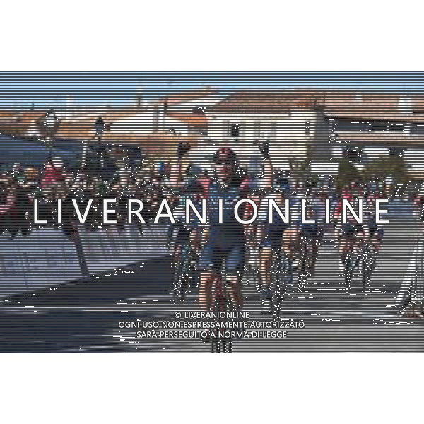 11-02-2022 Tour de la provence; Tappa 01 Istres - Saintes Marie, De La Mer; 2022, Ineos - Grenadiers; Viviani, Elia; Saintes Maries De La Mer; ©SIROTTI /AGENZIA ALDO LIVERANI SAS ￼￼￼￼￼￼￼