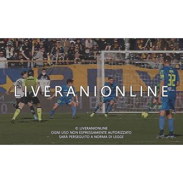 PARMA - PORDENONE CAMPIONATO CALCIO SERIE BKT 12.02.2022 NELLA FOTO IL GOL DI DENNIS MAN ©SANTANDREA/AGENZIA ALDO LIVERANI SAS