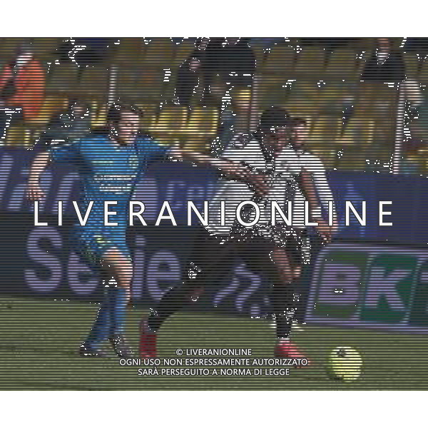 PARMA - PORDENONE CAMPIONATO CALCIO SERIE BKT 12.02.2022 NELLA FOTO ANGE-YOAN BONNY E EMANUELE TORRASI ©SANTANDREA/AGENZIA ALDO LIVERANI SAS