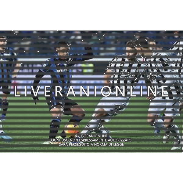 Luis Muriel (Atalanta) chiuso da Matthijs De Ligt (Juventus) Atalanta vs Juventus Campionato Serie A TIM - 25a giornata Bergamo 13-02-2022 Gewiss Stadium - Stadio Atleti Azzurri d\'Italia foto Roberto Garavaglia/ag. Aldo Liverani sas