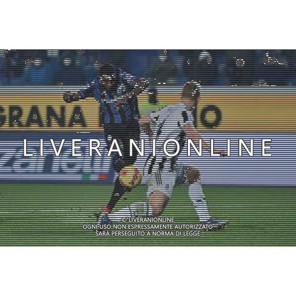 Jeremie Boga (Atalanta) occasione da gol ribattuta da Matthijs De Ligt (Juventus) Atalanta vs Juventus Campionato Serie A TIM - 25a giornata Bergamo 13-02-2022 Gewiss Stadium - Stadio Atleti Azzurri d\'Italia foto Roberto Garavaglia/ag. Aldo Liverani sas