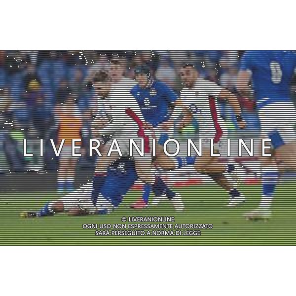 Luigi Mariani/LMedia - 2022 Six Nations - Italy vs England - Rugby Six Nations match February 13 2022 - Olimpico stadium Rome, Italy 2022 Six Nations - Italy vs England Photo showing: Elliot Daly (England) @Luigi Mariani/LiveMedia /AGENZIA ALDO LIVERANI SAS