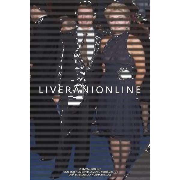 DONATELLA RAFFAI GIORNALISTA E CONDUTTRICE TELEVISIVA NELLA FOTO CON LUIGI DI MAJO AL GRAN PREMIO INTERNAZIONALE DELLA TV NEL 1989-1990 ©AGENZIA ALDO LIVERANI SAS