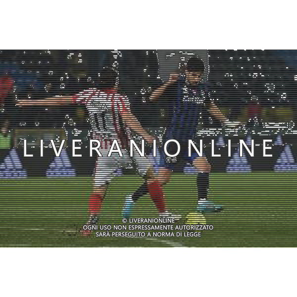 Gabriele Masotti/LMedia - AC Pisa vs LR Vicenza - Italian soccer Serie B match 2021/2022 February 15 2022 - Arena Garibaldi Pisa, Italy AC Pisa vs LR Vicenza Photo showing: Yonatan Cohen (Pisa) hampered by Filippo Ranocchia (Vicenza) @Gabriele Masotti/LiveMedia /AGENZIA ALDO LIVERANI SAS