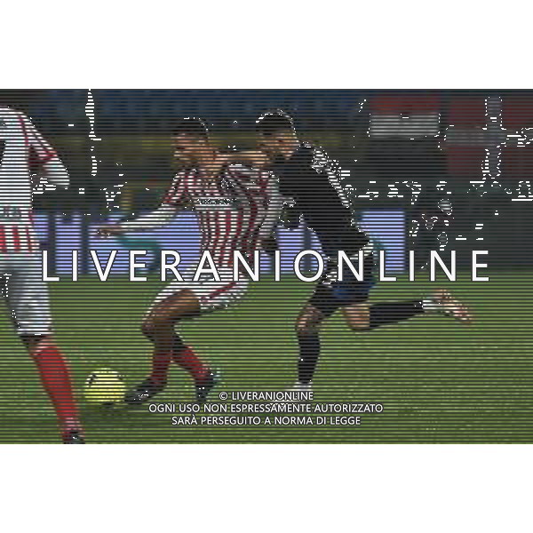 Gabriele Masotti/LMedia - AC Pisa vs LR Vicenza - Italian soccer Serie B match 2021/2022 February 15 2022 - Arena Garibaldi Pisa, Italy AC Pisa vs LR Vicenza Photo showing: Alessio Sergio Da Cruz (Vicenza) thwarted by Marius Marin (Pisa) @Gabriele Masotti/LiveMedia /AGENZIA ALDO LIVERANI SAS