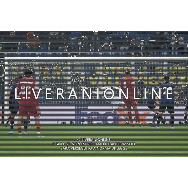 Roberto Firmino (Liverpool) segna il gol dell\'1 a 0 Inter vs Liverpool UEFA Champions League ottavi di finale - gara di andata Milano 16-02-2022 Stadio Giuseppe Meazza - San Siro foto Roberto Garavaglia/ag. Aldo Liverani sas /AGENZIA ALDO LIVERANI SAS