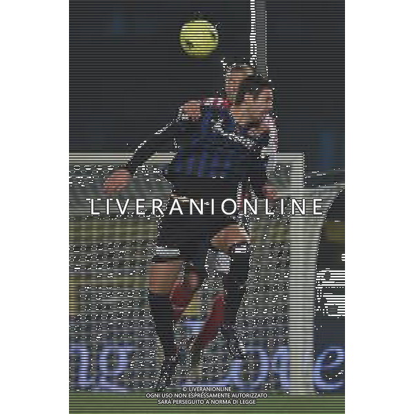 Gabriele Masotti/LMedia - AC Pisa vs LR Vicenza - Italian soccer Serie B match 2021/2022 February 15 2022 - Arena Garibaldi Pisa, Italy AC Pisa vs LR Vicenza Photo showing: Head tackle by Lorenzo Lucca (Pisa) and Sebastien De Maio (Vicenza) @Gabriele Masotti/LiveMedia /AGENZIA ALDO LIVERANI SAS