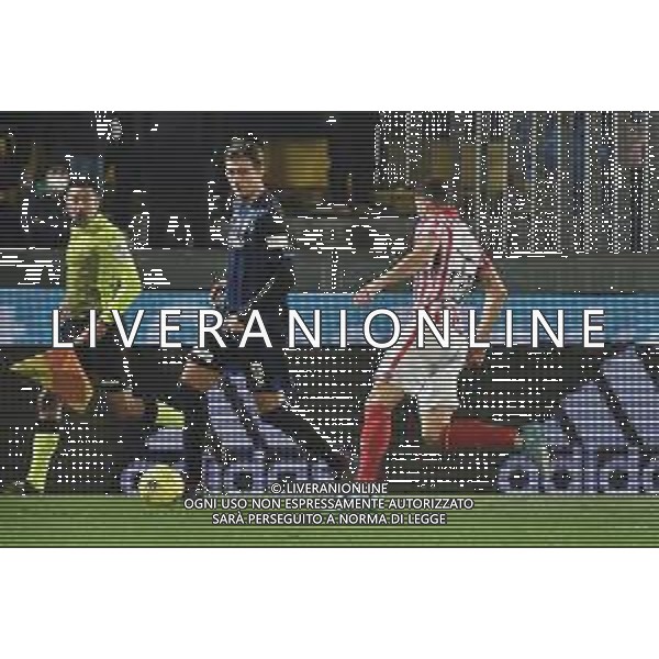 Gabriele Masotti/LMedia - AC Pisa vs LR Vicenza - Italian soccer Serie B match 2021/2022 February 15 2022 - Arena Garibaldi Pisa, Italy AC Pisa vs LR Vicenza Photo showing: Lorenzo Lucca (Pisa) in action thwarted by Luca Crecco (Vicenza) @Gabriele Masotti/LiveMedia /AGENZIA ALDO LIVERANI SAS