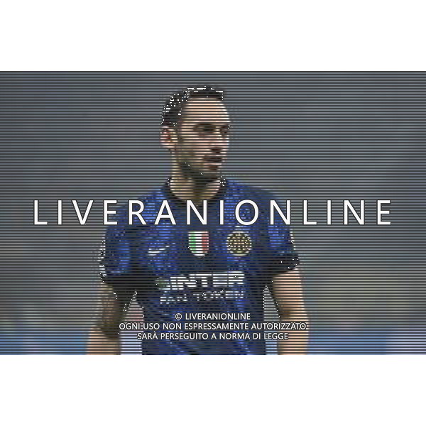 Hakan Calhanoglu (Inter) Inter vs Liverpool UEFA Champions League ottavi di finale - gara di andata Milano 16-02-2022 Stadio Giuseppe Meazza - San Siro foto Roberto Garavaglia/ag. Aldo Liverani sas /AGENZIA ALDO LIVERANI SAS