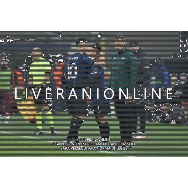 Lautaro Martinez (Inter) SX lascia il posto ad Alexis Sanchez (Inter) DX Inter vs Liverpool UEFA Champions League ottavi di finale - gara di andata Milano 16-02-2022 Stadio Giuseppe Meazza - San Siro foto Roberto Garavaglia/ag. Aldo Liverani sas /AGENZIA ALDO LIVERANI SAS