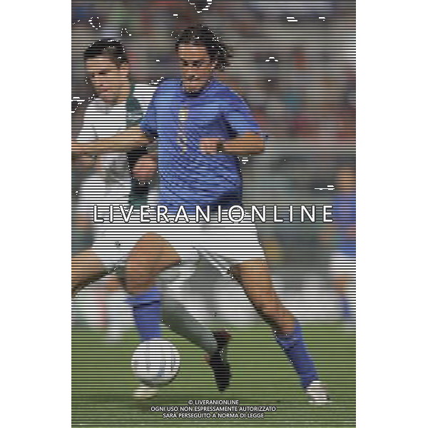 PALERMO 08/10/2005 ITALIA-SLOVENIA QUAL MONDIALI 2006 NELLA FOTO LUCA TONI AGENZIA ALDO LIVERANI