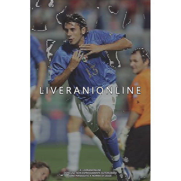 PALERMO 08/10/2005 ITALIA-SLOVENIA QUAL MONDIALI 2006 NELLA FOTO zaccardo esulta AGENZIA ALDO LIVERANI