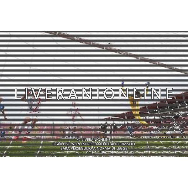 Loris Cerquiglini/LMedia - AC Perugia vs US Cremonese - Italian soccer Serie B match 2021/2022 February 19 2022 - Stadio Renato Curi Perugia, Italy AC Perugia vs US Cremonese Photo showing: carnesecchi marco (n.12 us cremonese) @Loris Cerquiglini/LiveMedia /AGENZIA ALDO LIVERANI SAS