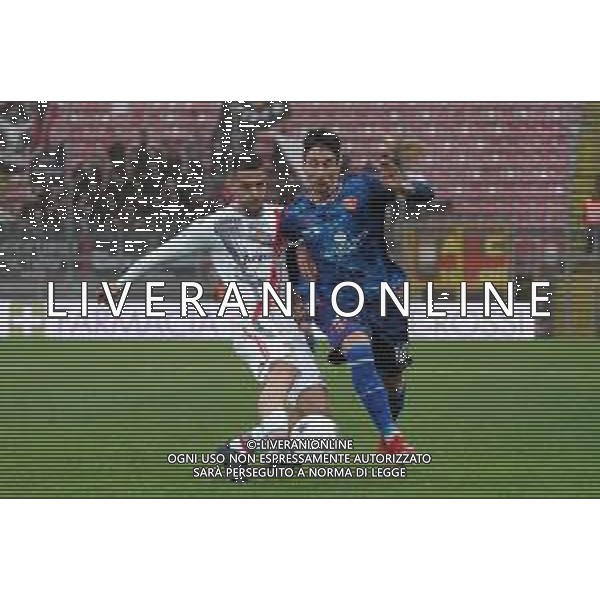 Loris Cerquiglini/LMedia - AC Perugia vs US Cremonese - Italian soccer Serie B match 2021/2022 February 19 2022 - Stadio Renato Curi Perugia, Italy AC Perugia vs US Cremonese Photo showing: meroni andrea (n.13 us cremonese) v matos ryder (n.10 perugia calcio) @Loris Cerquiglini/LiveMedia /AGENZIA ALDO LIVERANI SAS