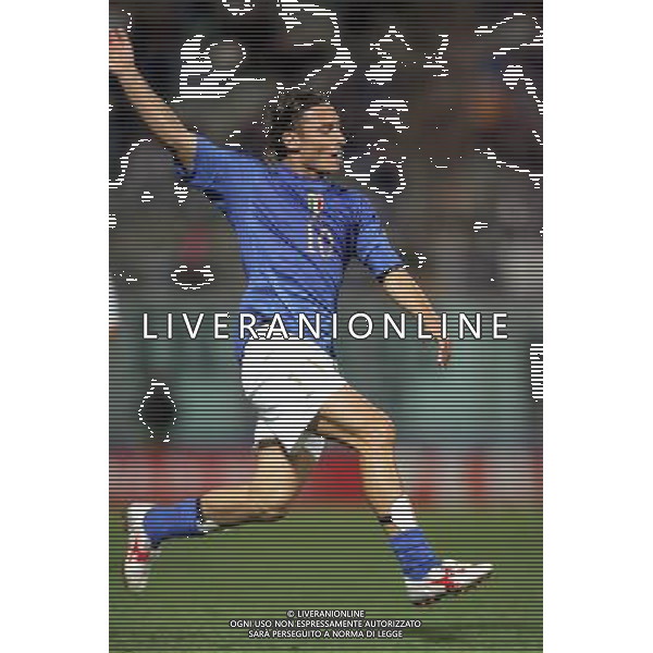 PALERMO 08/10/2005 ITALIA-SLOVENIA QUAL MONDIALI 2006 NELLA FOTO FRANCESCO TOTTI AGENZIA ALDO LIVERANI