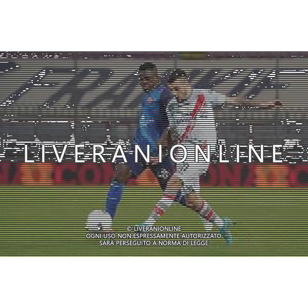 Loris Cerquiglini/LMedia - AC Perugia vs US Cremonese - Italian soccer Serie B match 2021/2022 February 19 2022 - Stadio Renato Curi Perugia, Italy AC Perugia vs US Cremonese Photo showing: bonaiuto cristian (n.10 us cremonese) v kouan oulai christian ‚ (n.28 perugia calcio) @Loris Cerquiglini/LiveMedia / AGENZIA ALDO LIVERANI SAS