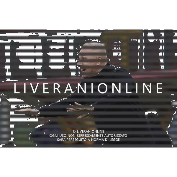 Loris Cerquiglini/LMedia - AC Perugia vs US Cremonese - Italian soccer Serie B match 2021/2022 February 19 2022 - Stadio Renato Curi Perugia, Italy AC Perugia vs US Cremonese Photo showing: massimiliano alvini (coach perugia calcio) @Loris Cerquiglini/LiveMedia / AGENZIA ALDO LIVERANI SAS
