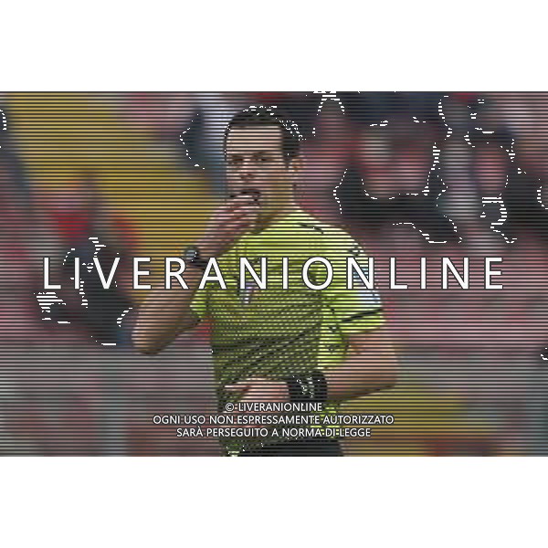 Loris Cerquiglini/LMedia - AC Perugia vs US Cremonese - Italian soccer Serie B match 2021/2022 February 19 2022 - Stadio Renato Curi Perugia, Italy AC Perugia vs US Cremonese Photo showing: arbitro pezzuto ivano (referee sez. lecce) @Loris Cerquiglini/LiveMedia / AGENZIA ALDO LIVERANI SAS