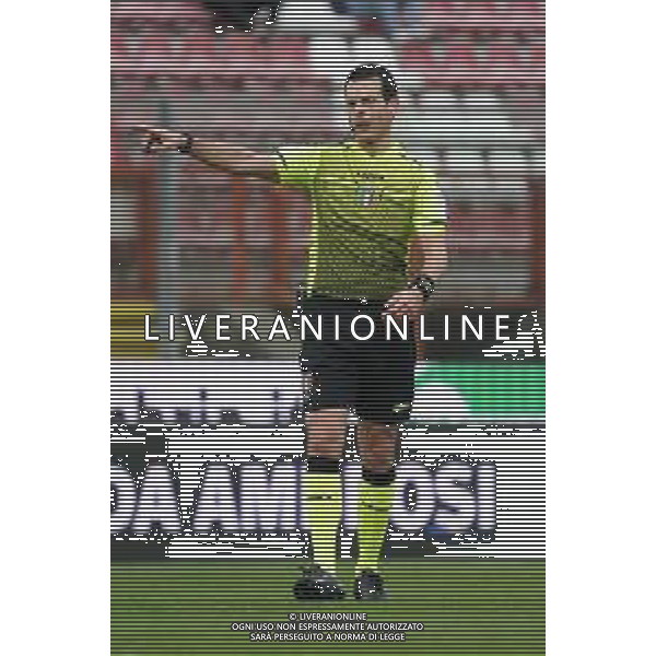 Loris Cerquiglini/LMedia - AC Perugia vs US Cremonese - Italian soccer Serie B match 2021/2022 February 19 2022 - Stadio Renato Curi Perugia, Italy AC Perugia vs US Cremonese Photo showing: arbitro pezzuto ivano (referee sez. lecce) @Loris Cerquiglini/LiveMedia / AGENZIA ALDO LIVERANI SAS
